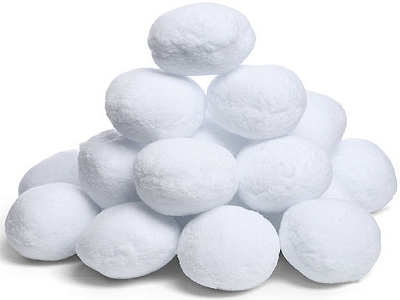 fake-snowballs-for-indoors-2